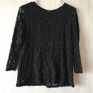Forever 21 Elegant black lace long sleeve top